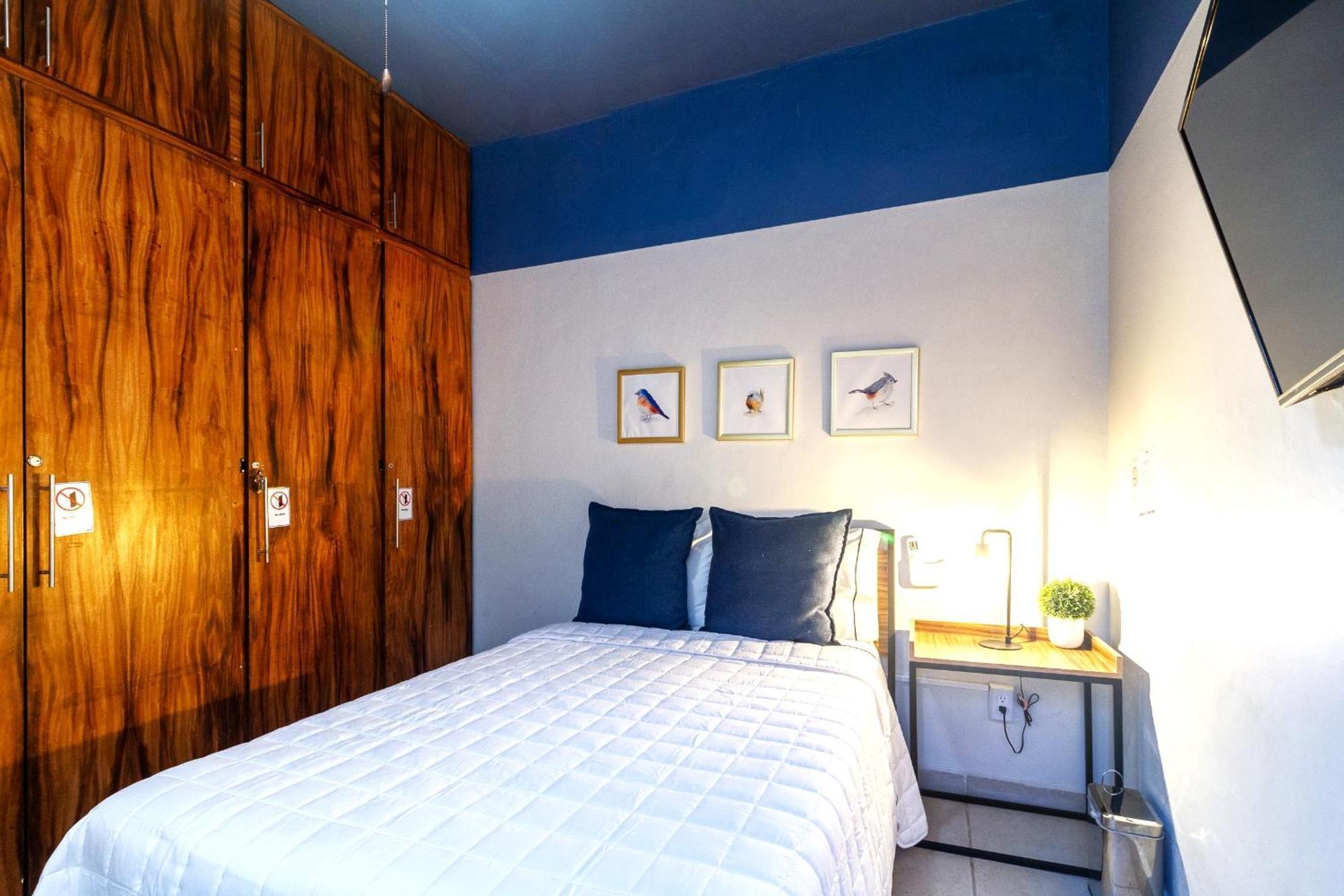 Casa Azul Turquesa Excelente Ubicacion Facturamos Villa Guadalajara Exterior photo
